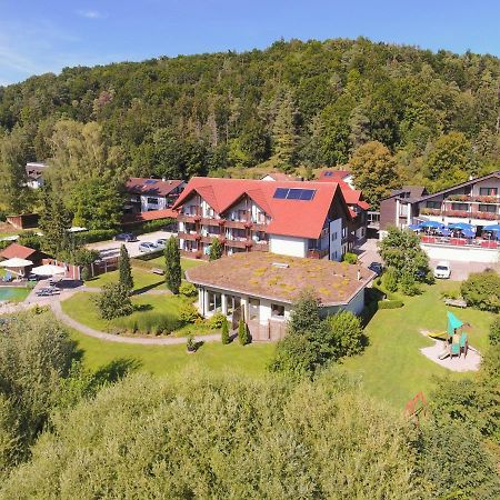 Hotel & Gasthof Zur Linde Kipfenberg Exterior foto